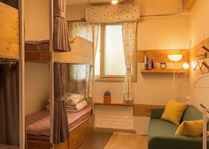 Uwa Otel Seul