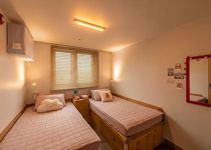 Otel Uwa 2*